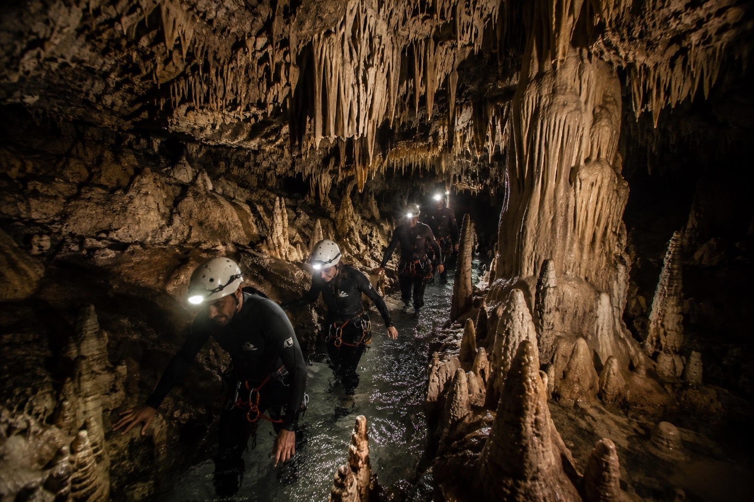 Espeleología Marina